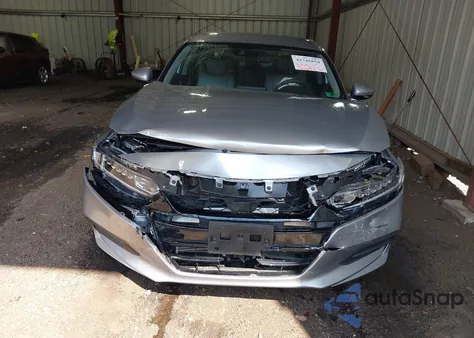 2020 Honda Accord Lx z USA, uszkodzony, nr VIN 1HGCV1F10LA054922